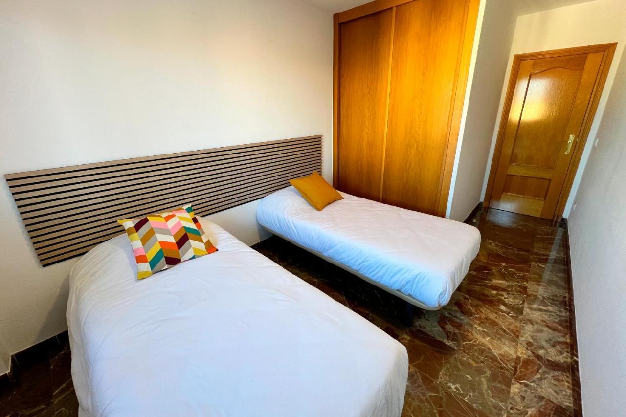 Apartamentos Zaragoza 3000 Exteriör bild
